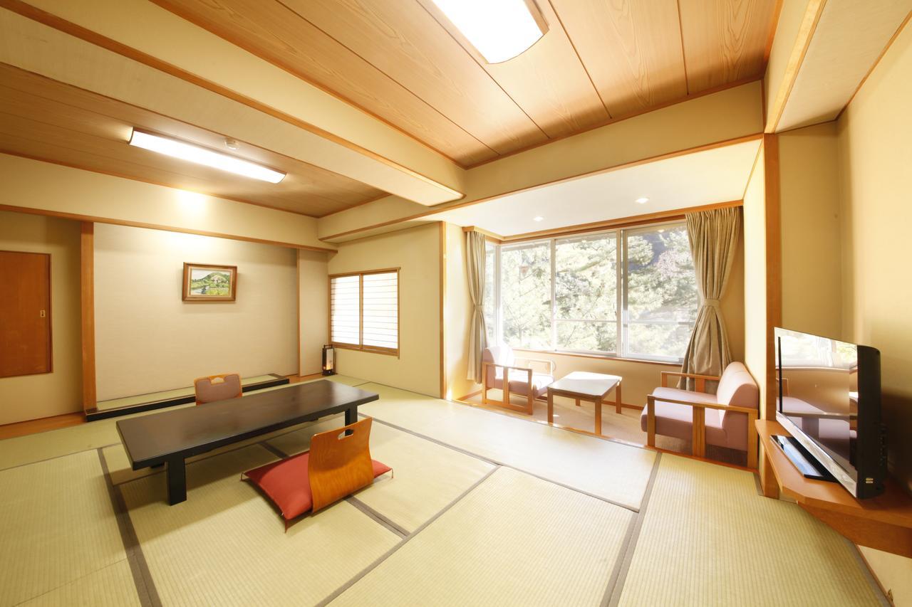 Shimobe Hotel Minobu Ngoại thất bức ảnh